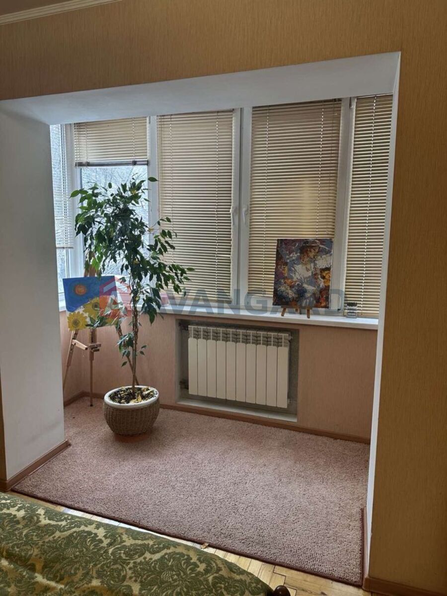 3 . , 76/-/10 . ., 2/9   2