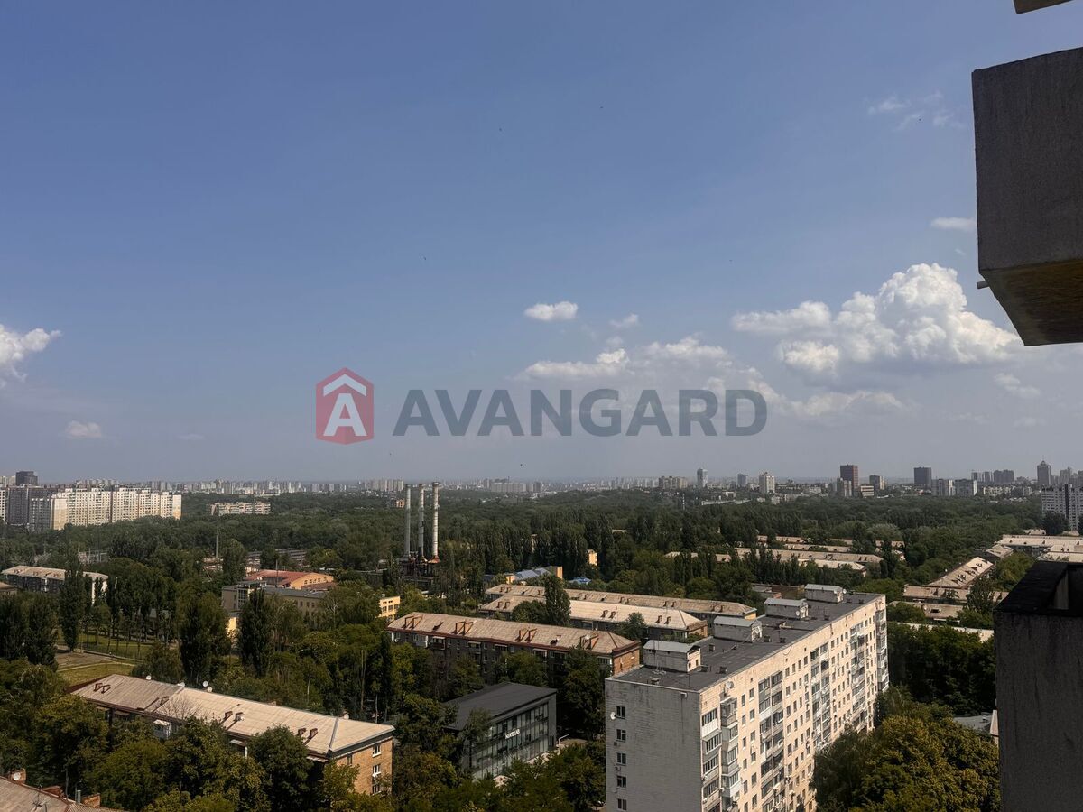 1 . , 43 / 11 / 18 . ., 18/20   12