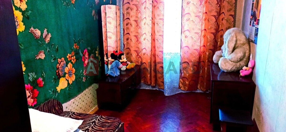 2 ��. ��������, 48/-/7 ��. �., 4/5 ������ ���� 3