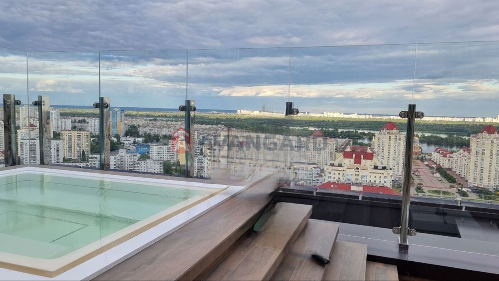 1 ��. ��������, 65/20/22 ��. �., 9/26 ������ ���� 10