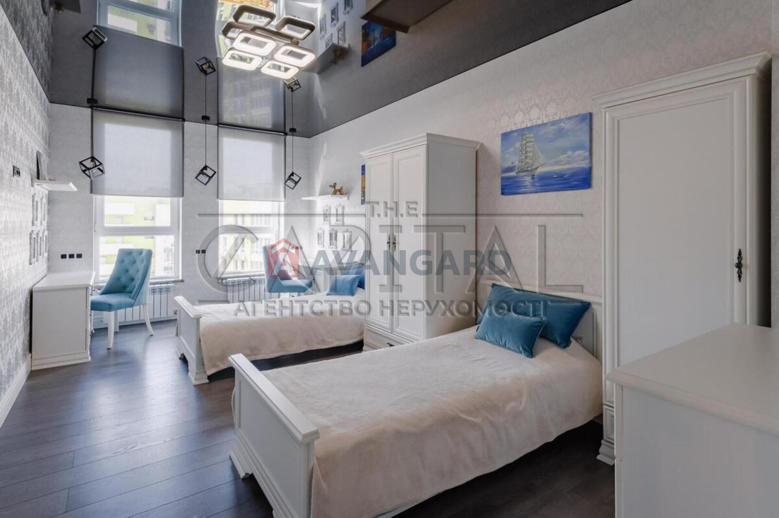 3 ��. ��������, 100/60/20 ��. �., 16/17 ������ ���� 25