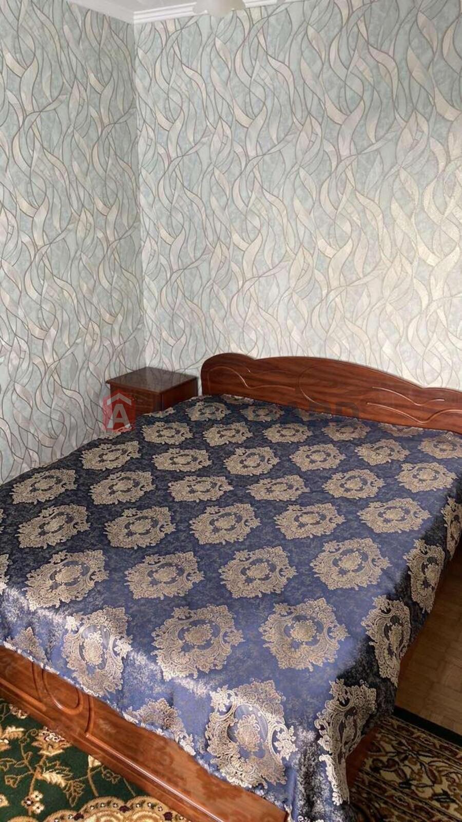 4 ��. ��������, 87,5/53/8,5 ��. �., 10/16 ������ ���� 8