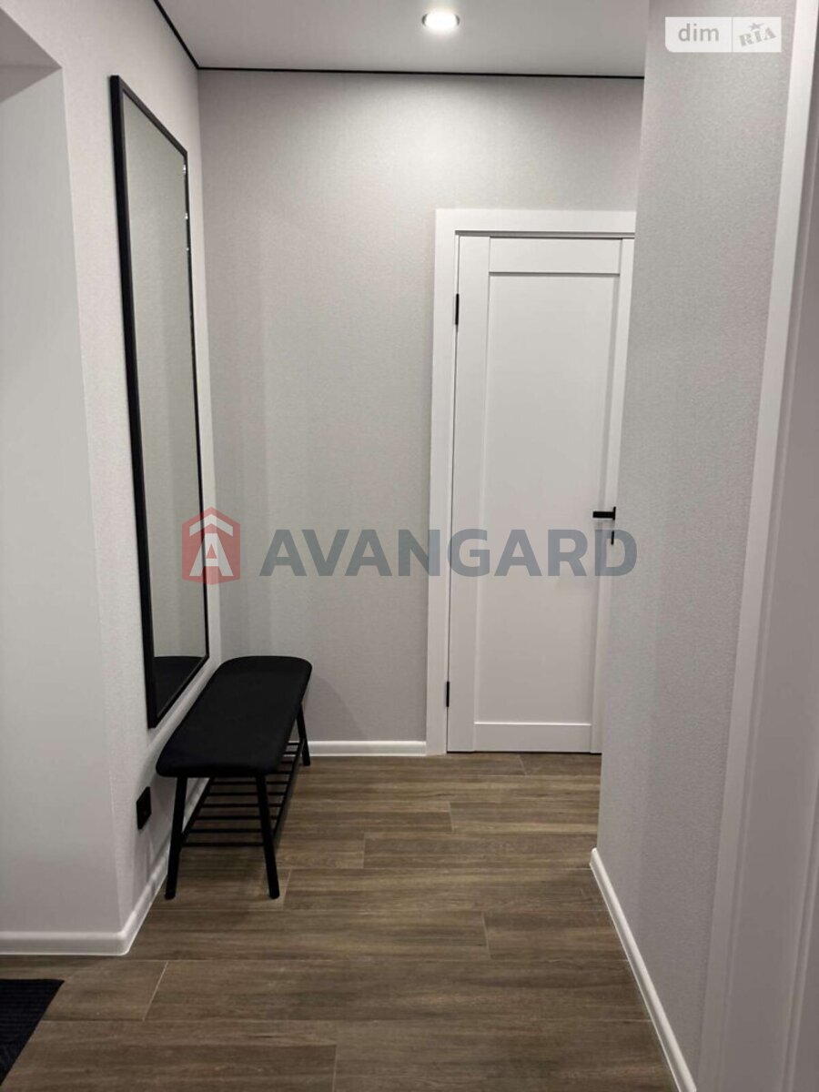 2 ��. ��������, 46/25/7 ��. �., 4/9 ������ ���� 11