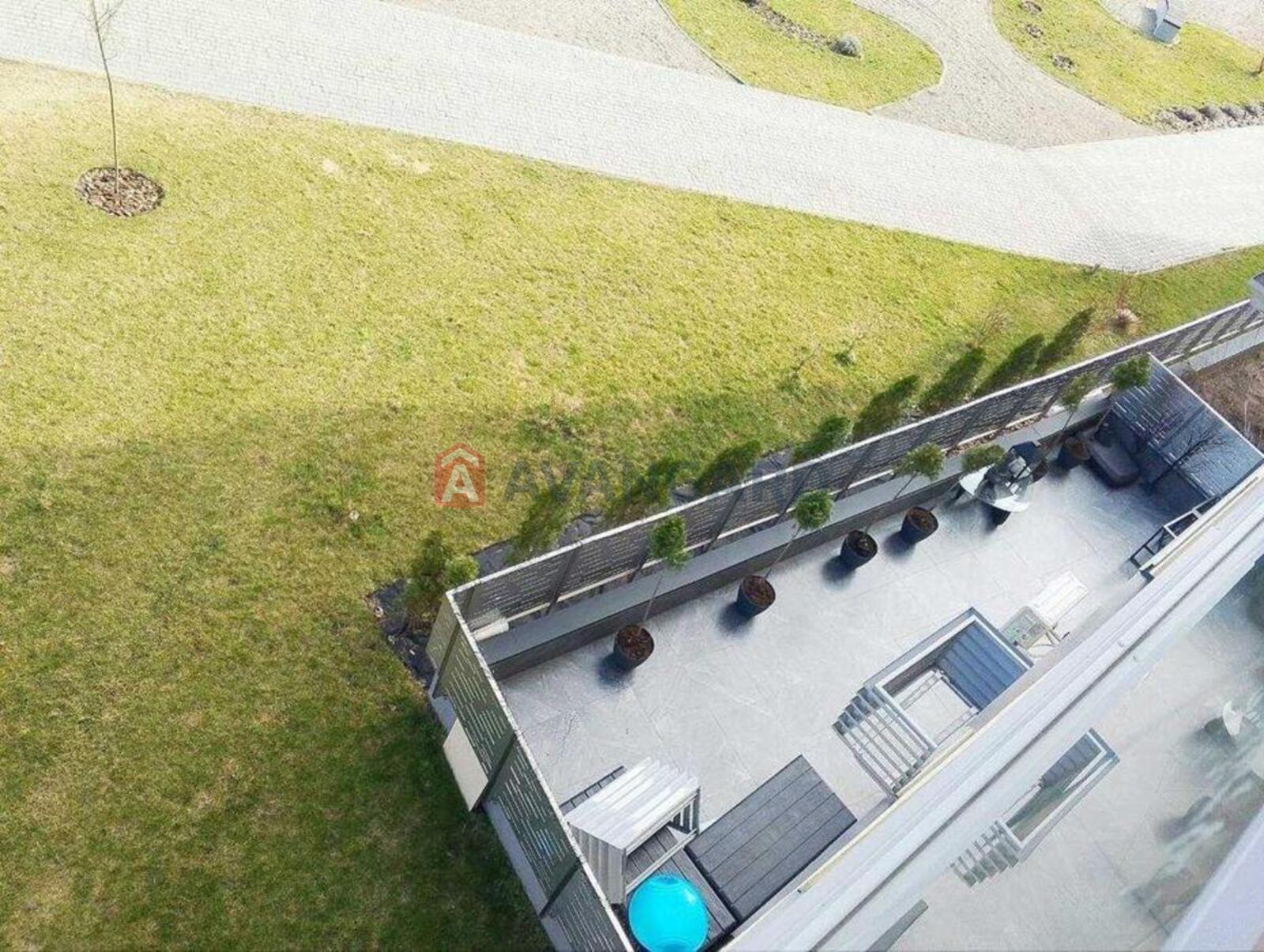 2 ��. ��������, 69/-/15 ��. �., 3/4 ������ ���� 11