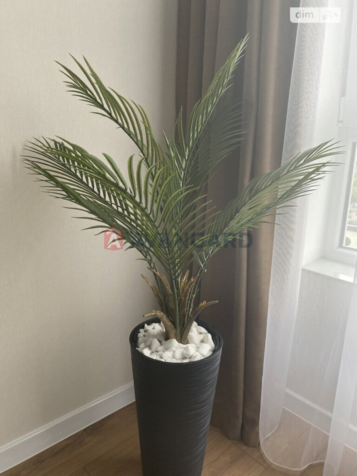 1 ����. ��������, 48/24/20 ��. �., 12/16 ���� ���� 16