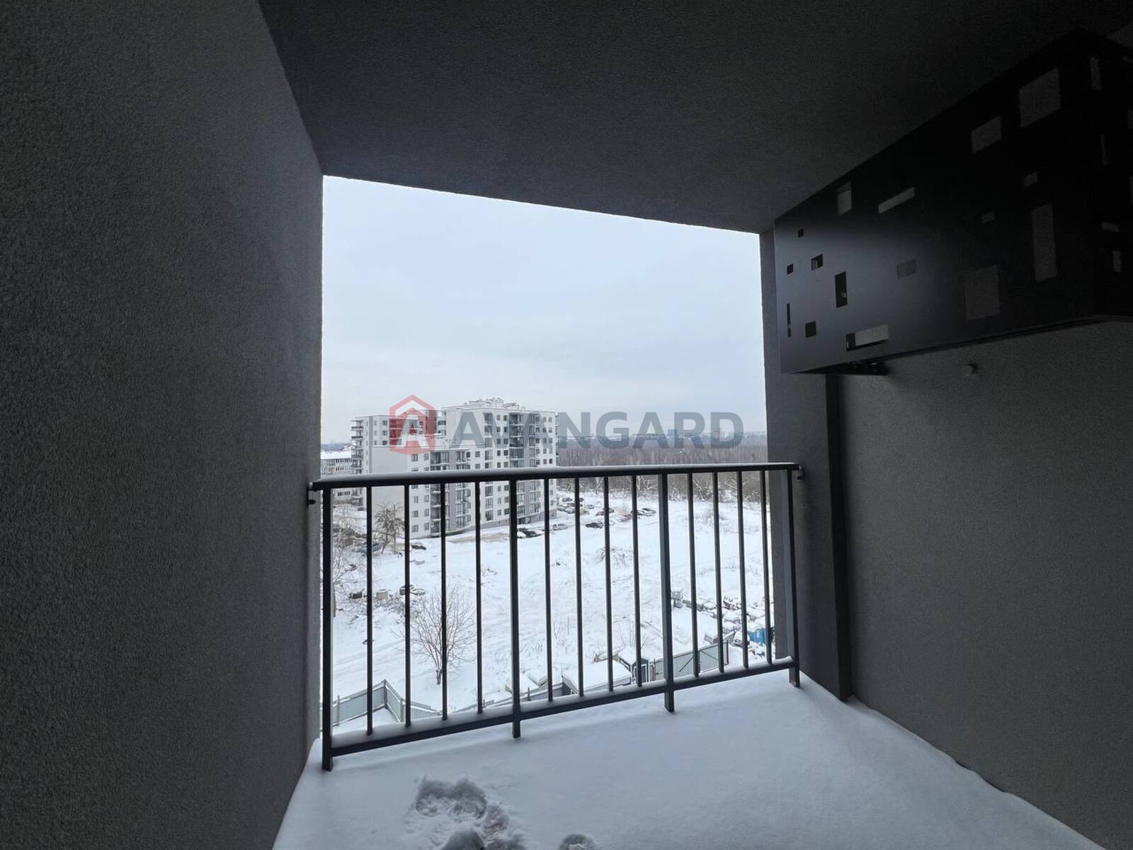 2 ����. ��������, 63.5/30/13 ��. �., 6/6 ���� ���� 15