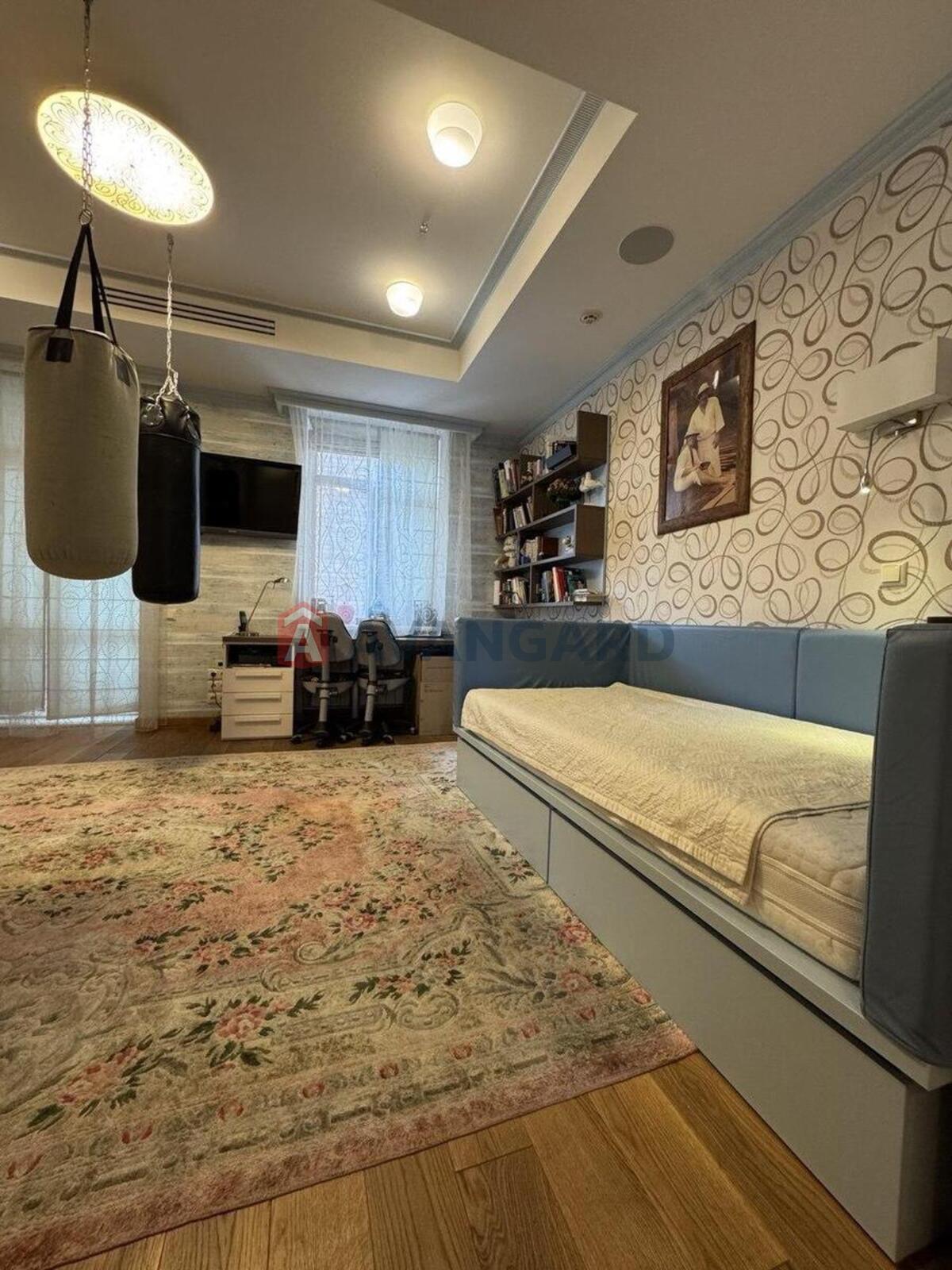 4 ����. ��������, 170/103/14 ��. �., 4/8 ���� ���� 10