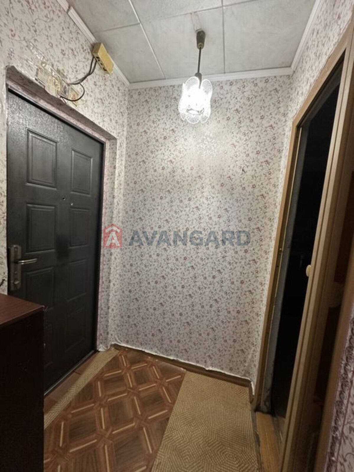 1 . , 39/-/8 . ., 4/9   3