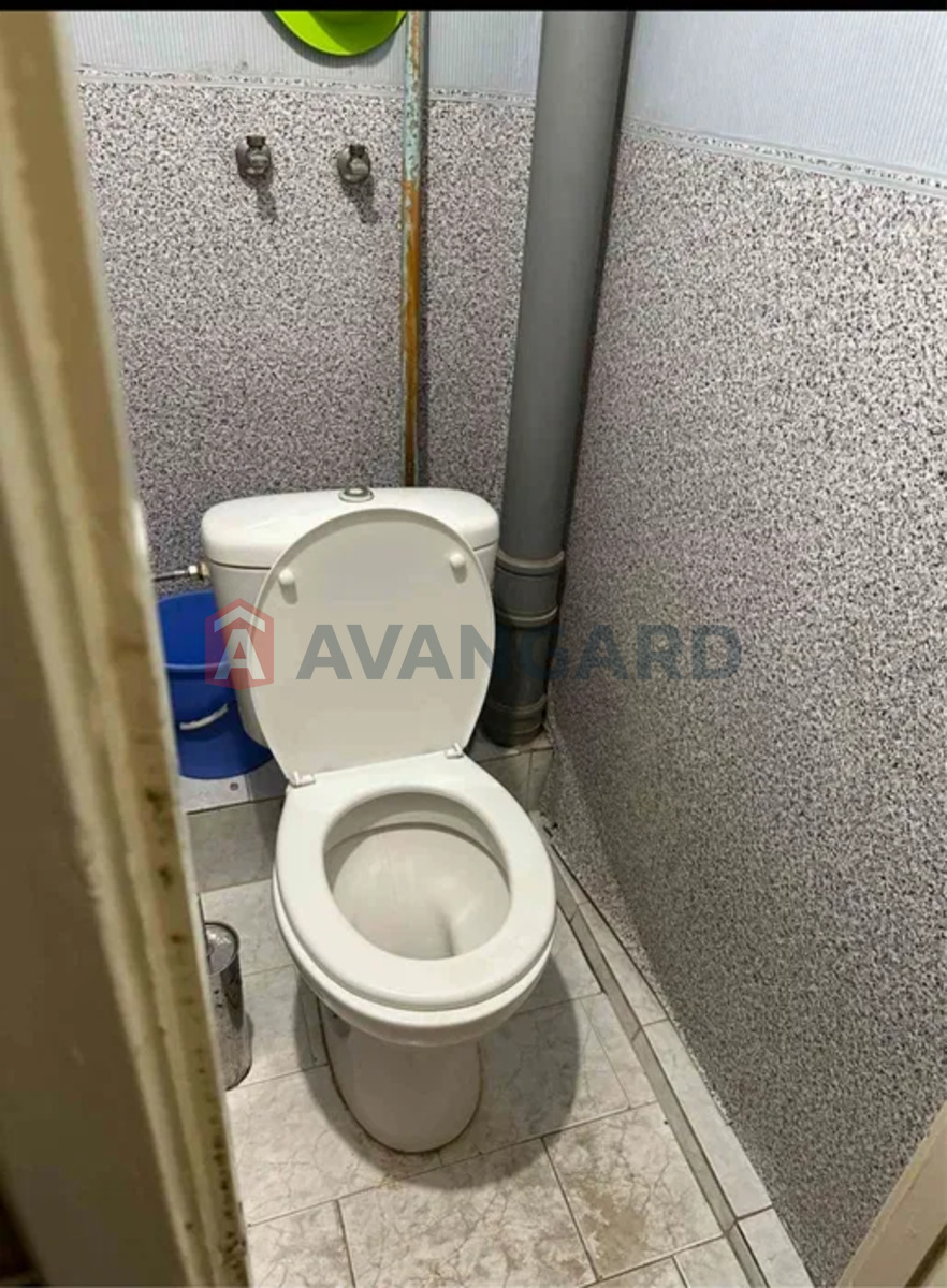 3 ��. ��������, 67/-/8 ��. �., 3/9 ������ ���� 5