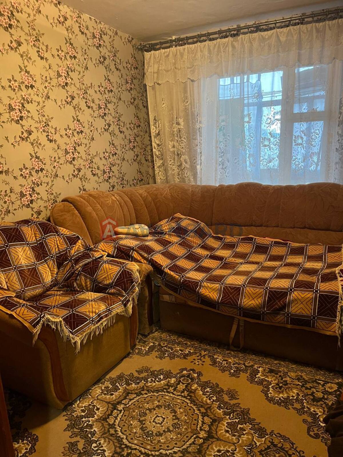 2 . , 52/-/8 . ., 8/10   2