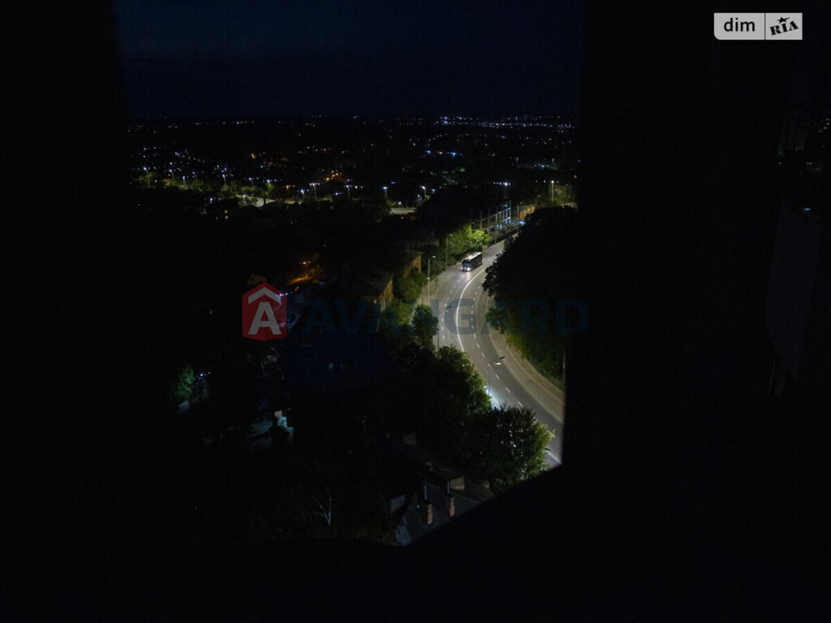 1 ��. ��������, 46/20/14 ��. �., 15/16 ������ ���� 10