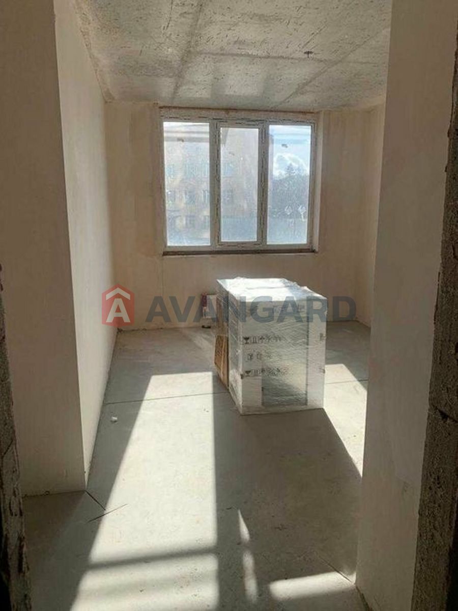 2 ��. ��������, 72/40/21 ��. �., 2/25 ������ ���� 13