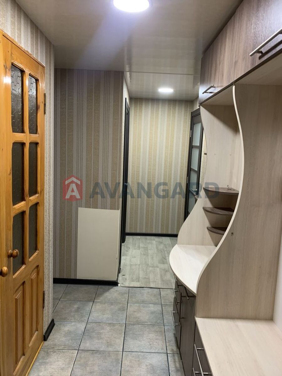 2 ��. ��������, 45/29/6 ��. �., 4/5 ������ ���� 13