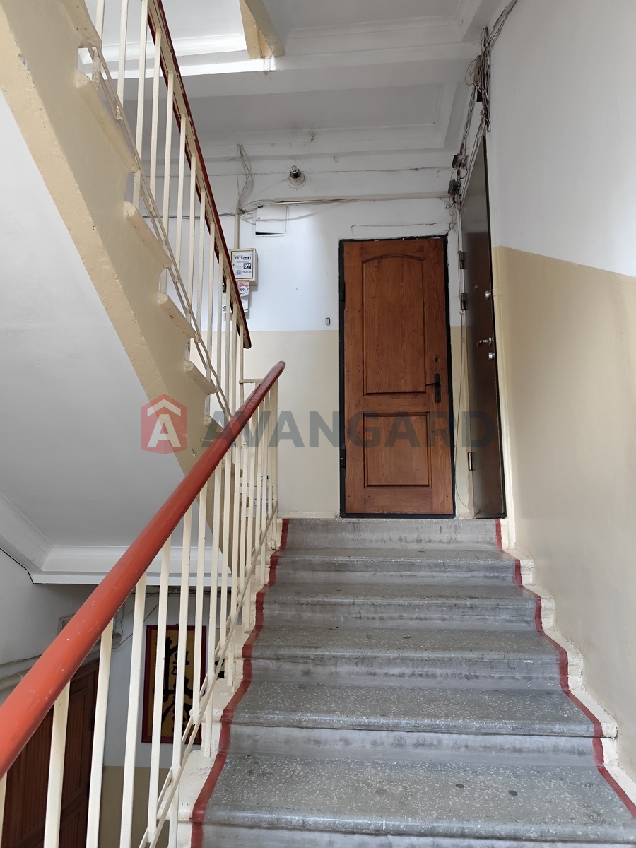 1 . , 41/-/7 . ., 3/5   12