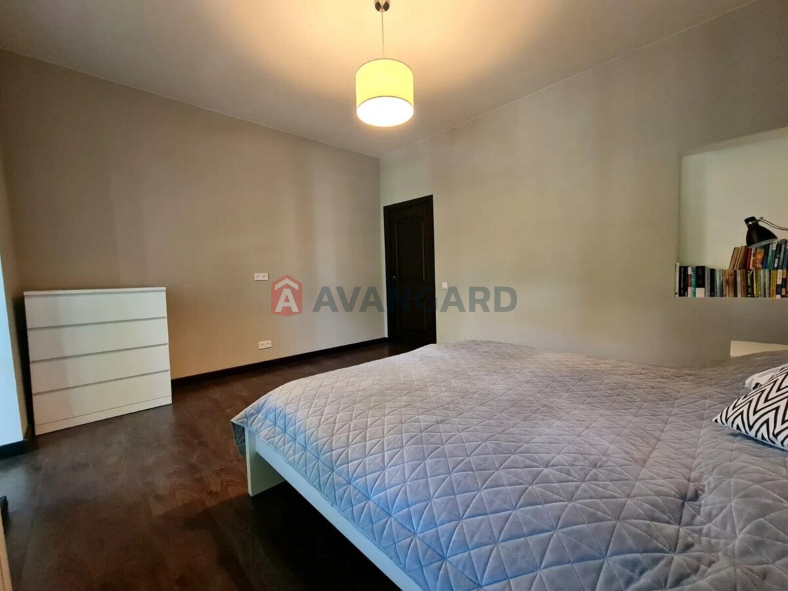 3 ��. ��������, 60/41/5 ��. �., 2/4 ������ ���� 10