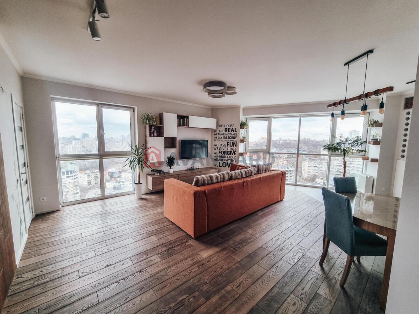 4 ����. ��������, 97/60/- ��. �., 17/20 ���� ���� 3