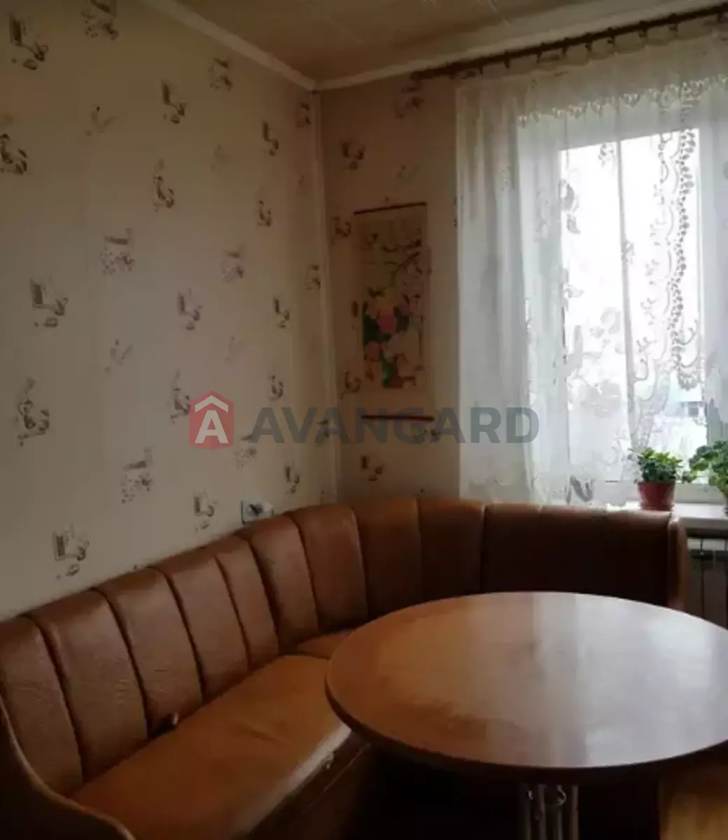 3 кім. квартира, 64/48/10 кв. м., 9/9 поверх фото 11 3 кім. квартира, 64/48/10 кв. м., 9/9 поверх фото 11