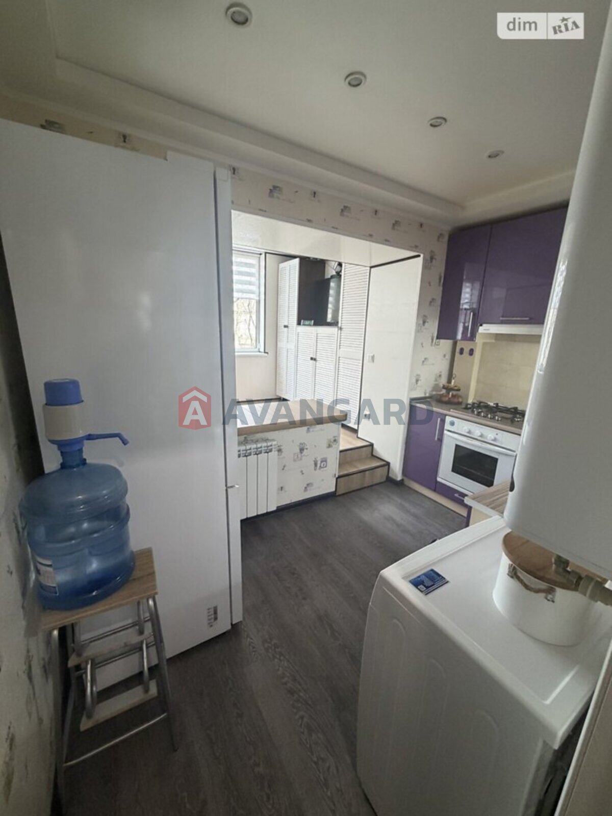 3 ����. ��������, 74/-/- ��. �., 2/4 ���� ���� 6