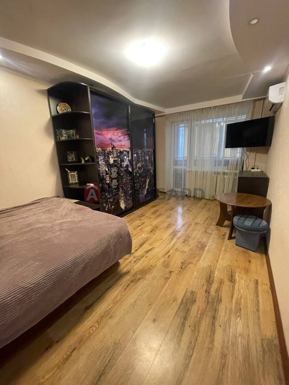 1 ��. ��������, 32/-/6 ��. �., 2/5 ������ ���� 1