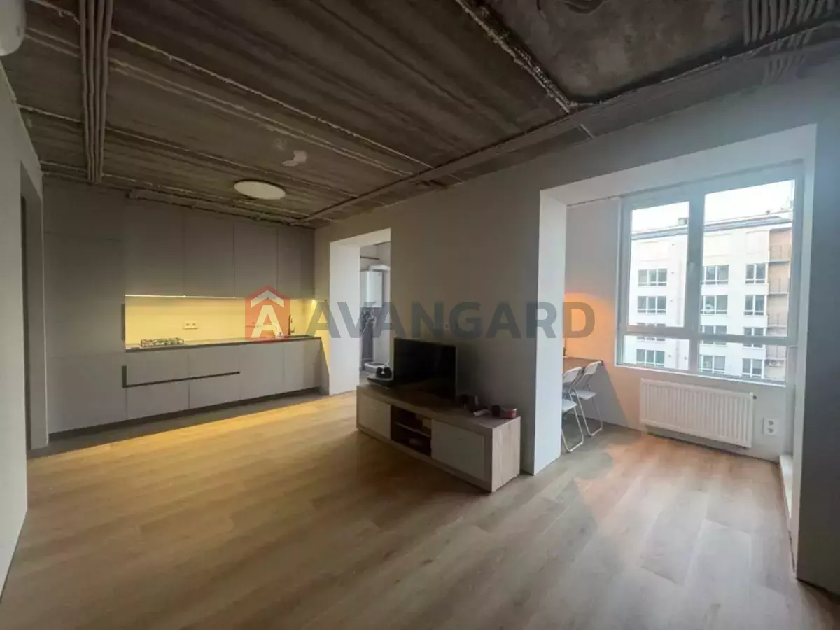 3 ��. ��������, 67/-/- ��. �., 8/10 ������ ���� 1