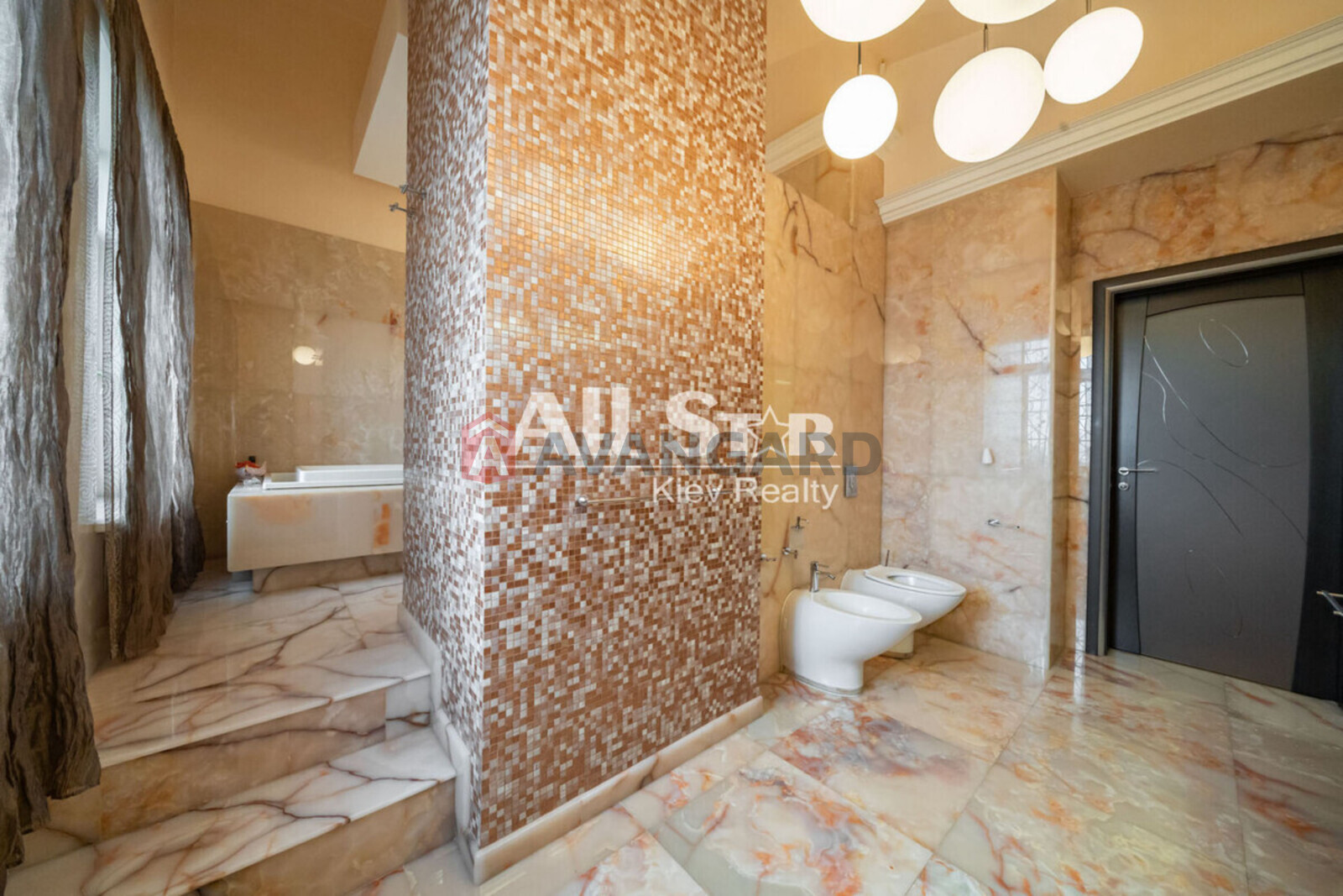 5 ��. ��������, 500/400/20 ��. �., 10/11 ������ ���� 11