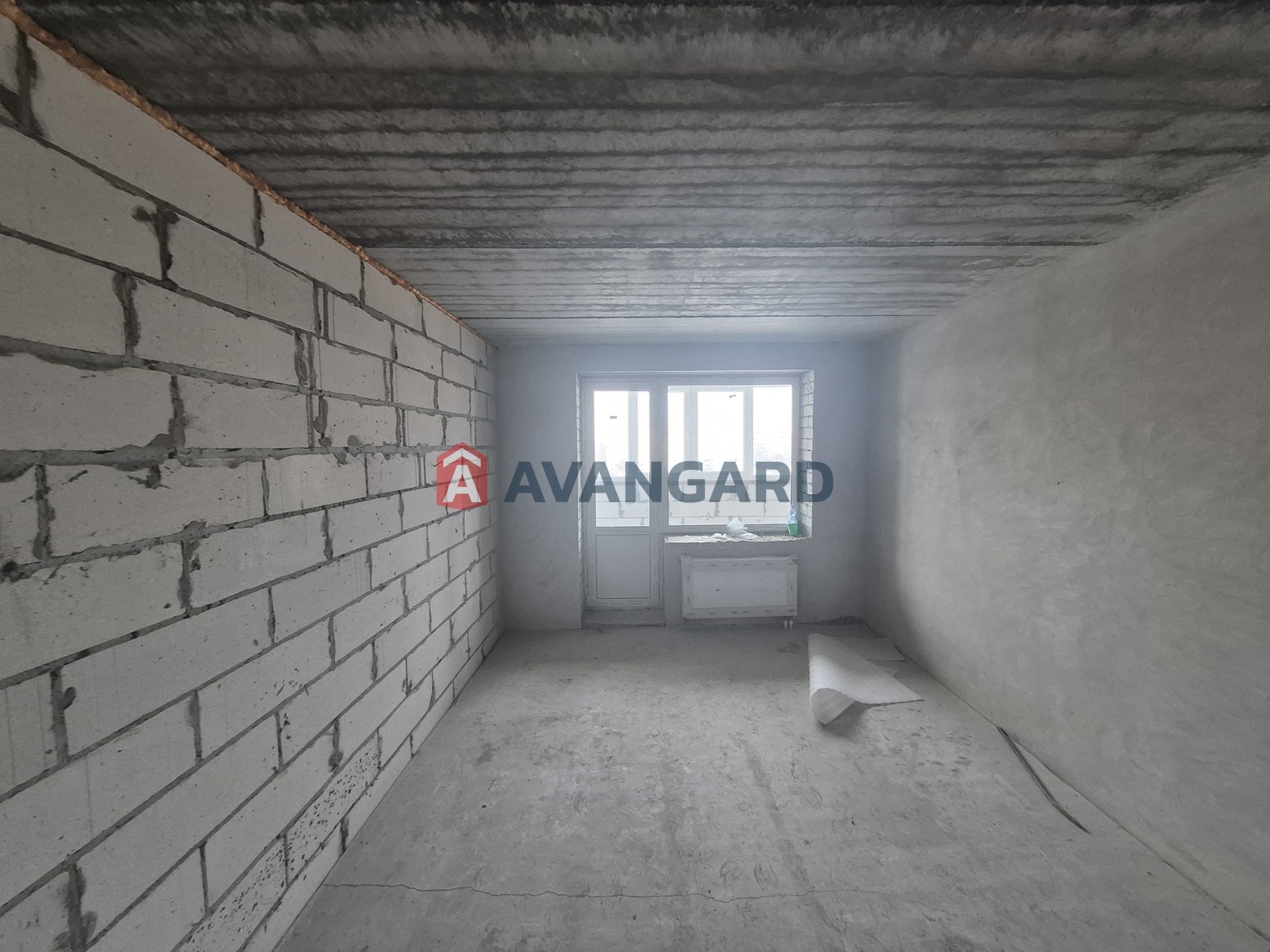 2 ����. ��������, 58/33/10 ��. �., 8/10 ���� ���� 8