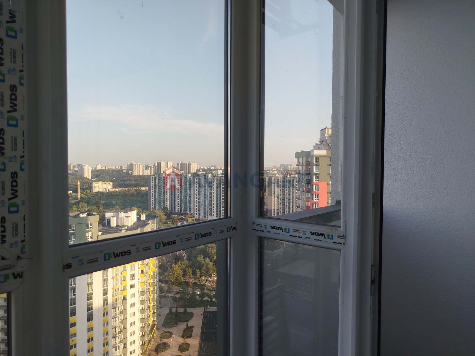 3 ��. ��������, 95/-/16 ��. �., 21/24 ������ ���� 8