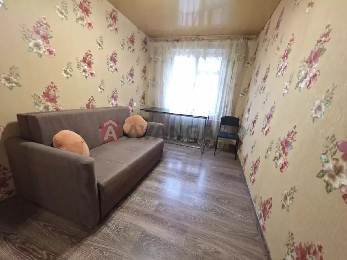 2 . , 46/-/8 . ., 3/9   4