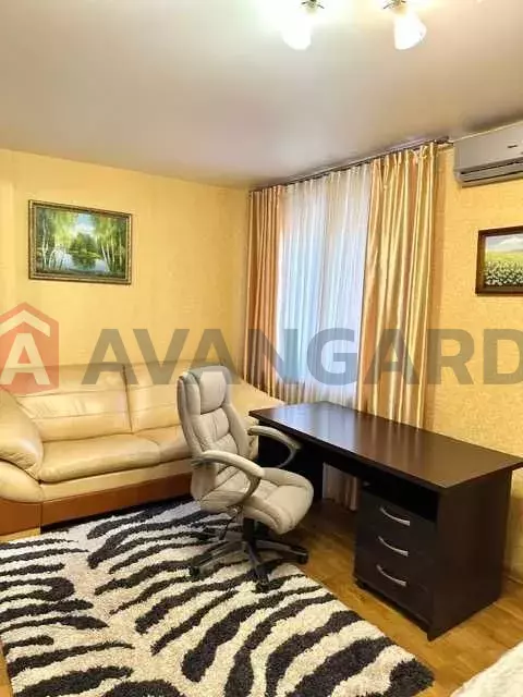 3 ��. ��������, 85/-/12 ��. �., 15/16 ������ ���� 17