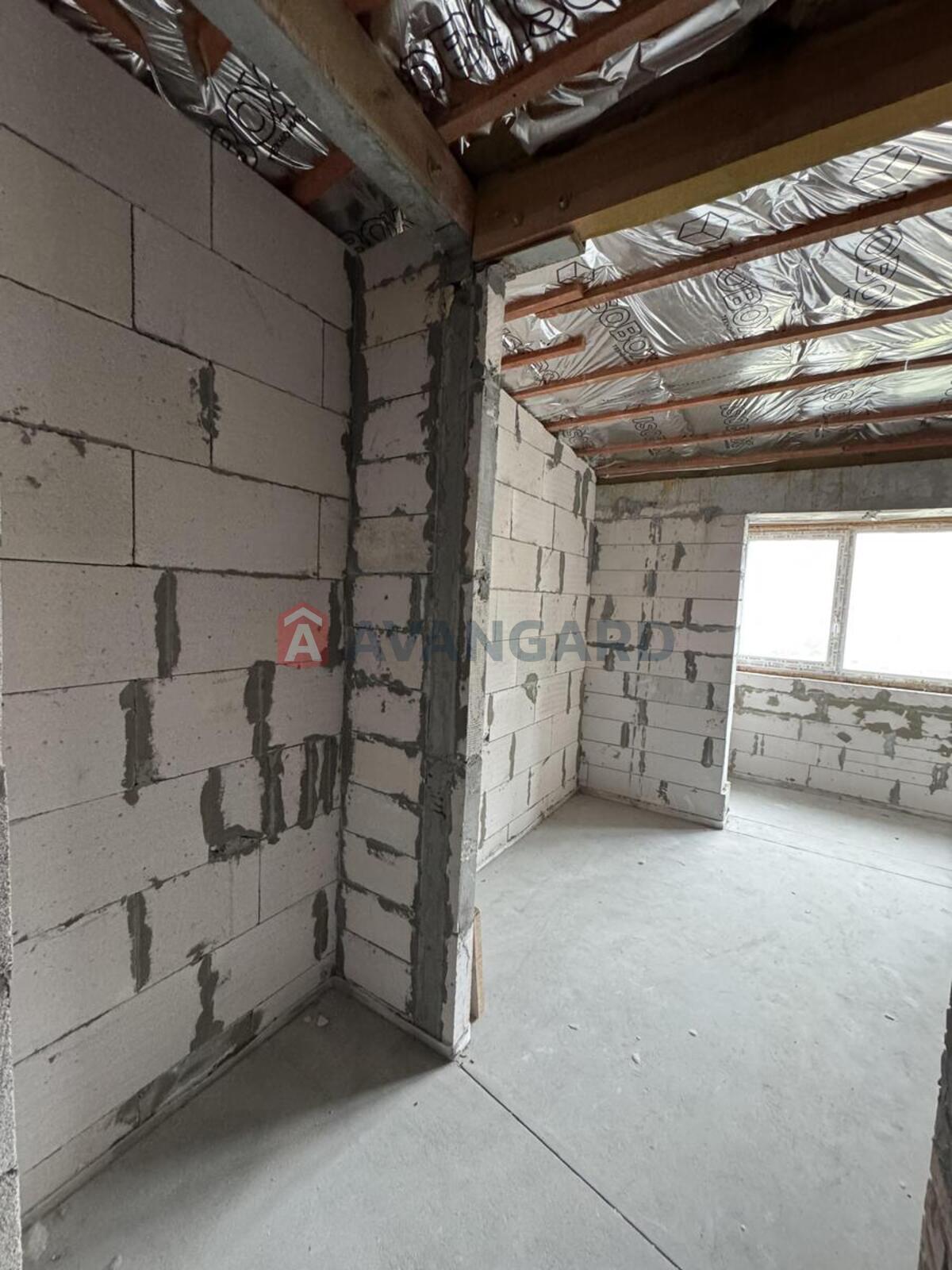 1 ��. ��������, 20/15/5 ��. �., 8/8 ������ ���� 5