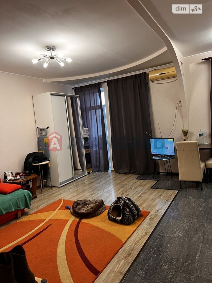 1 . , 39/35/35 . ., 4/4   3