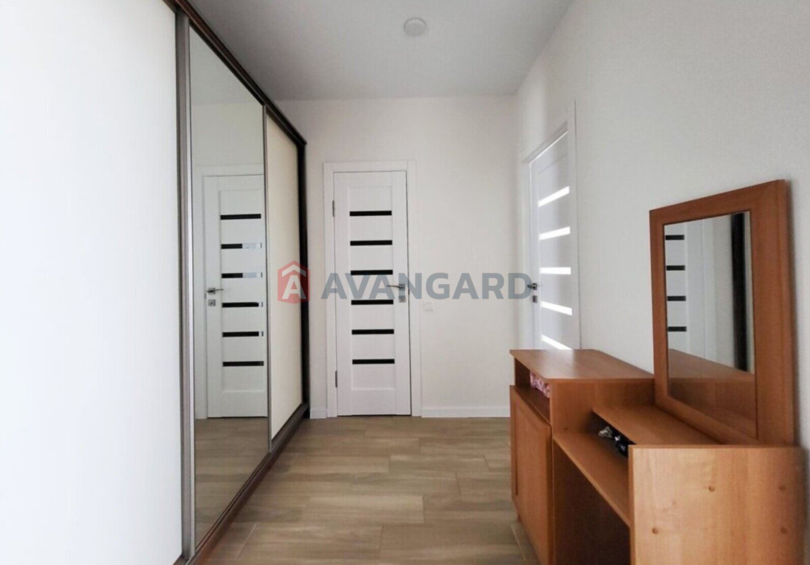 2 ����. ��������, 56/-/14 ��. �., 9/12 ���� ���� 16