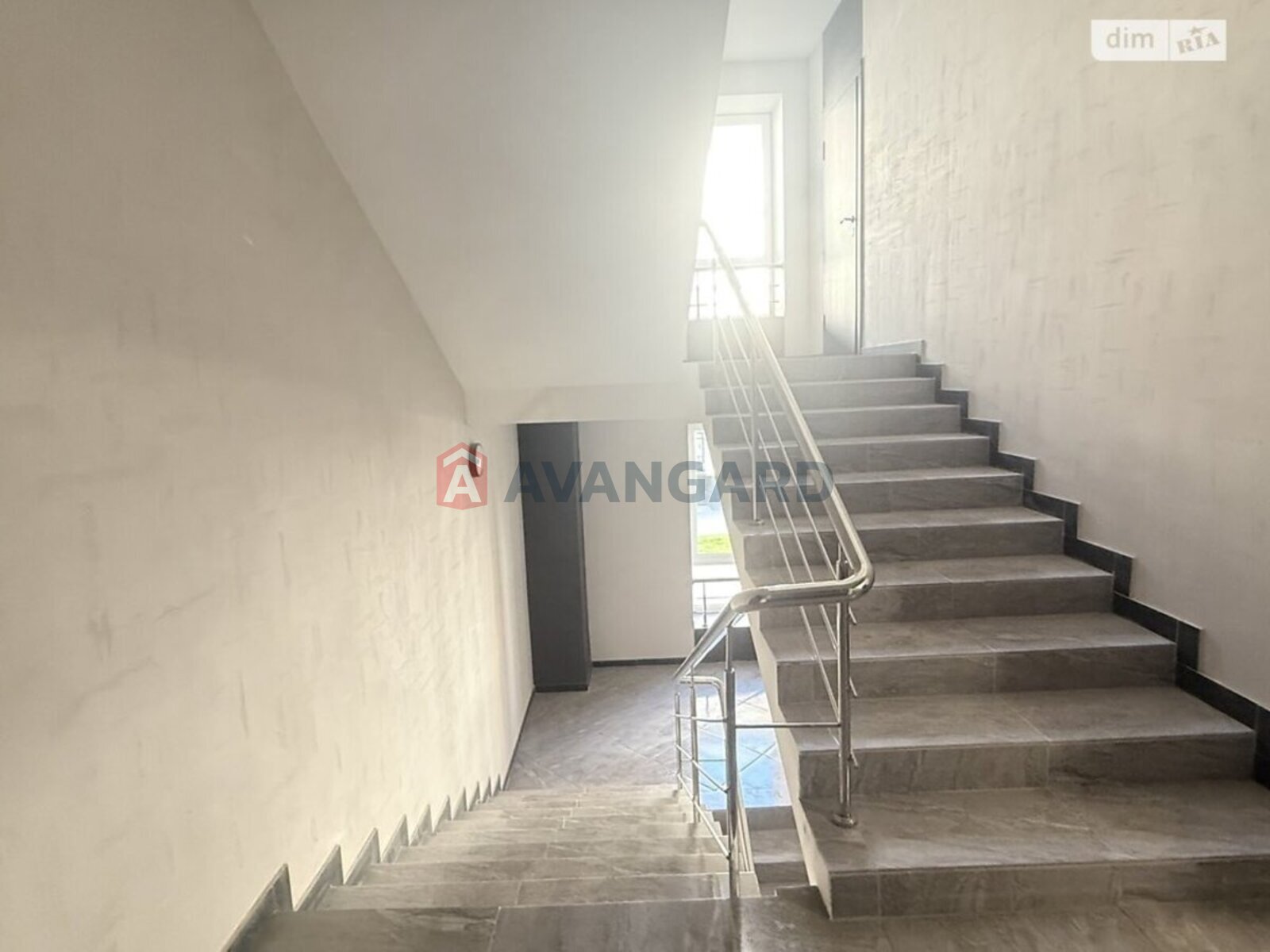 2 ��. ��������, 67/-/9 ��. �., 4/9 ������ ���� 13