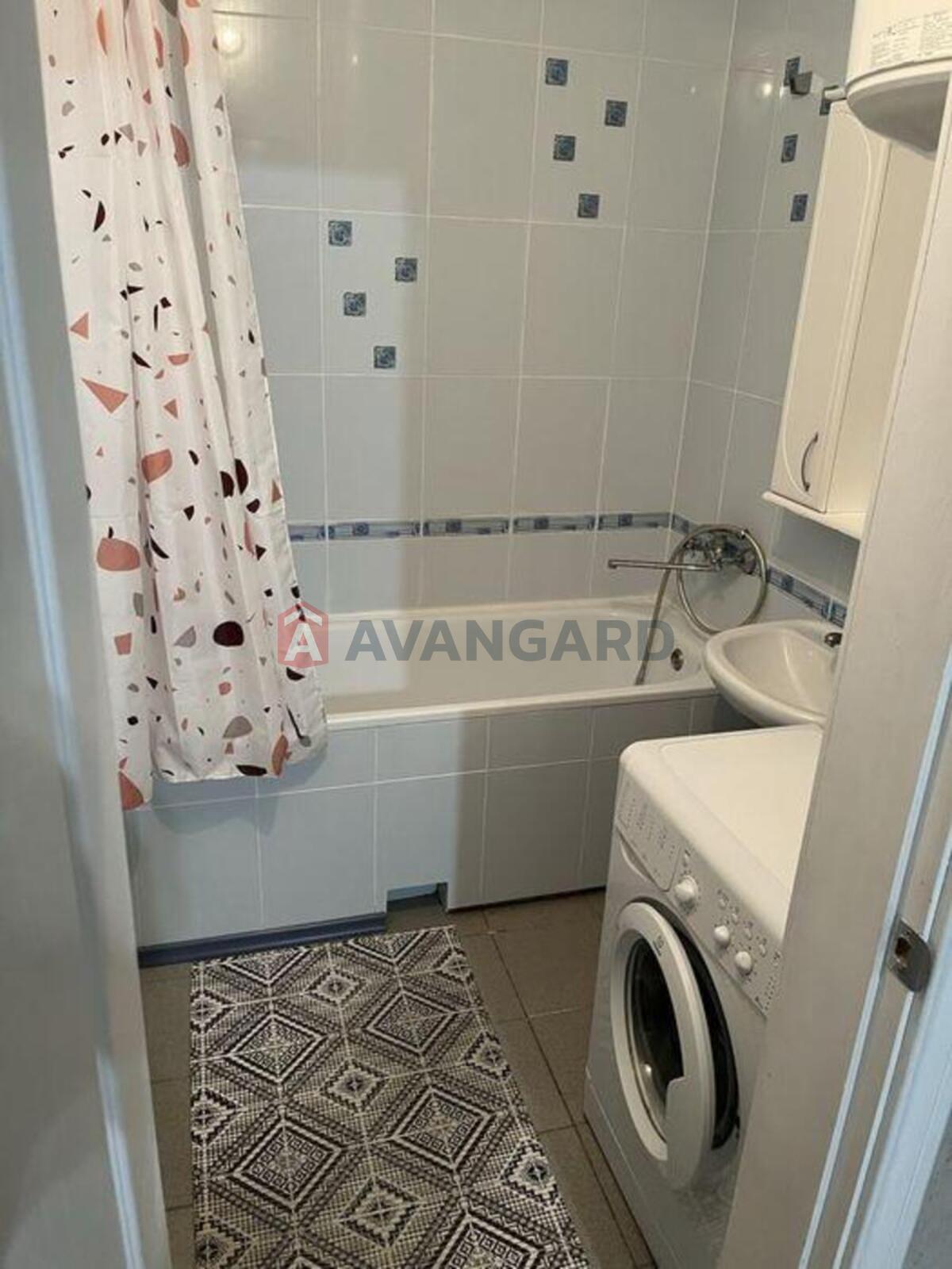 2 ��. ��������, 66/-/10 ��. �., 13/25 ������ ���� 9