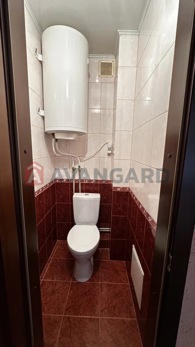 3 ����. ��������, 61/-/7 ��. �., 6/9 ���� ���� 7