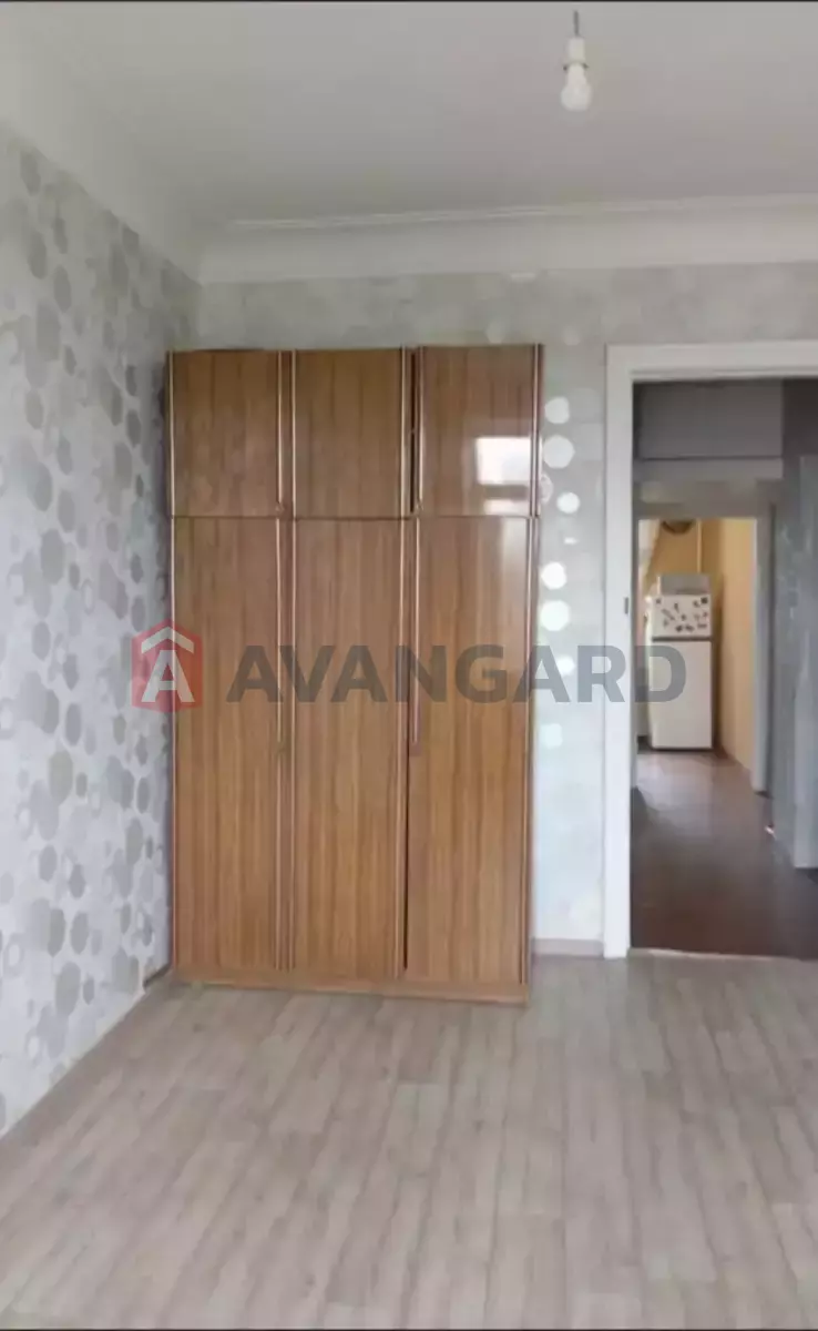 2 ��. ��������, 52/36/9 ��. �., 3/4 ������ ���� 4