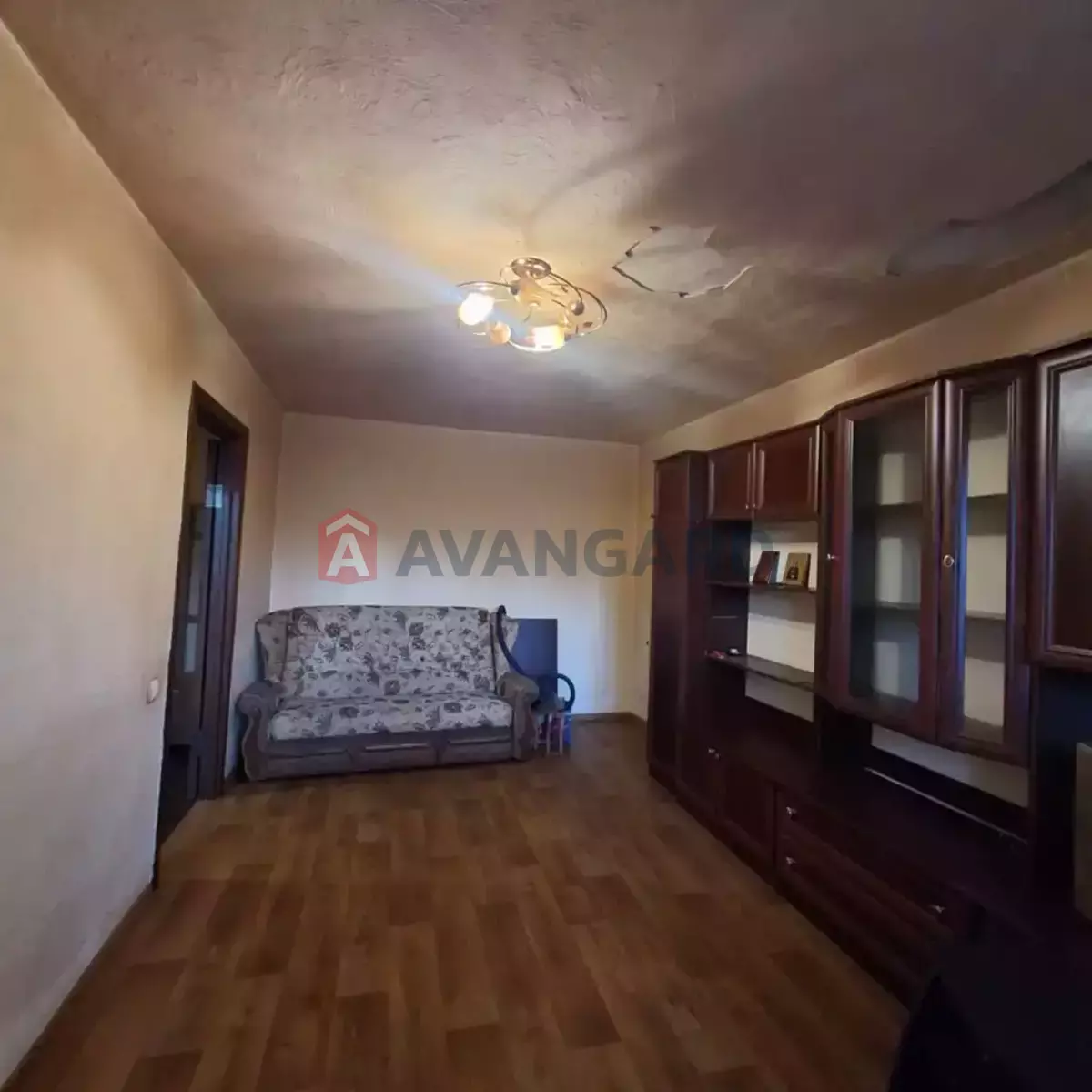 1 ��. ��������, 30/16/6 ��. �., 1/5 ������ ���� 4