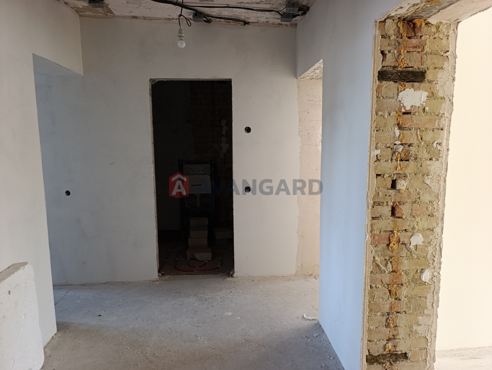 3 ��. ��������, 64/45/8 ��. �., 5/5 ������ ���� 3