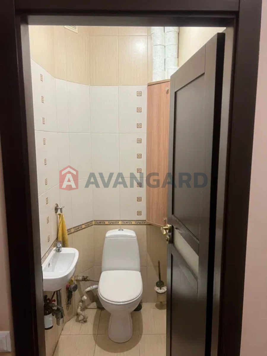 1 ����. ��������, 60/-/9 ��. �., 2/4 ���� ���� 8