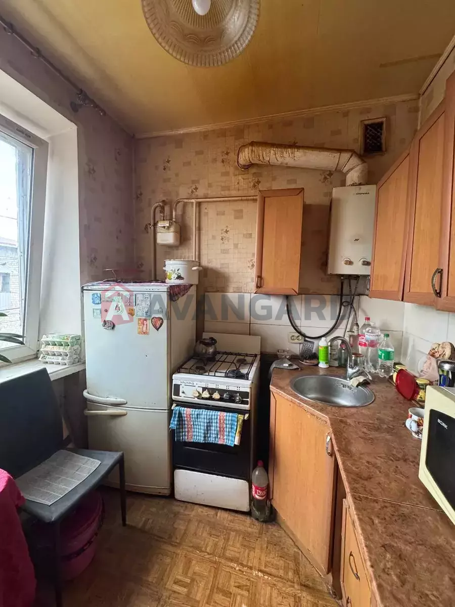 2 ��. ��������, 43/-/5 ��. �., 2/2 ������ ���� 1