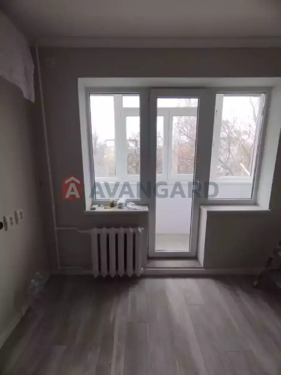 2 ��. ��������, 44/29/6 ��. �., 4/5 ������ ���� 5