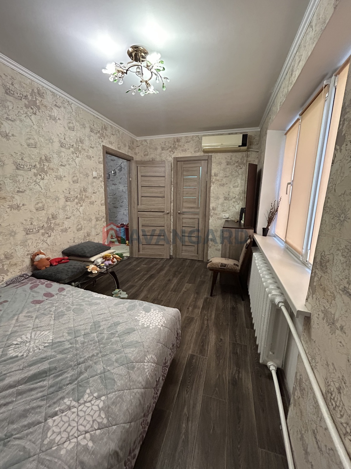 2 ����. ��������, 47/-/6 ��. �., 3/5 ���� ���� 12