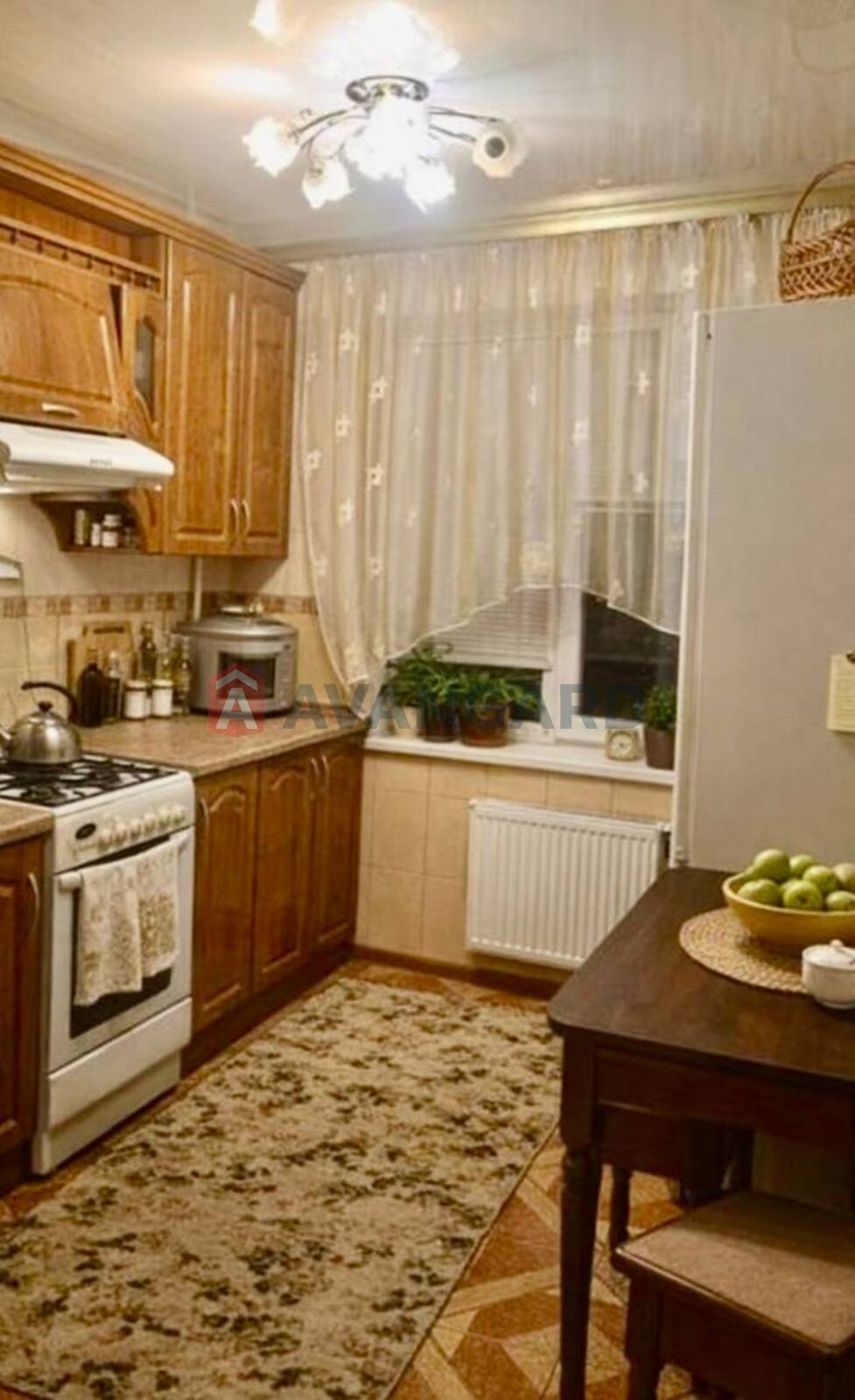 3 ��. ��������, 67/-/7 ��. �., 4/9 ������ ���� 9