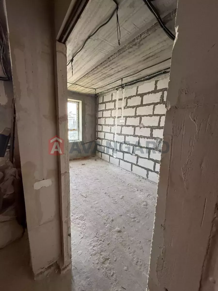 2 ��. ��������, 44/-/20 ��. �., 10/10 ������ ���� 6