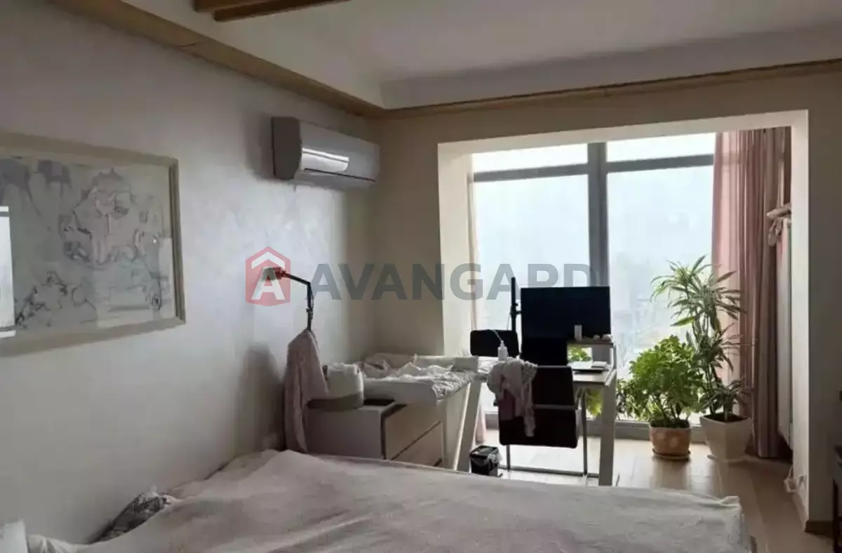 3 ��. ��������, 92/-/- ��. �., 11/11 ������ ���� 4