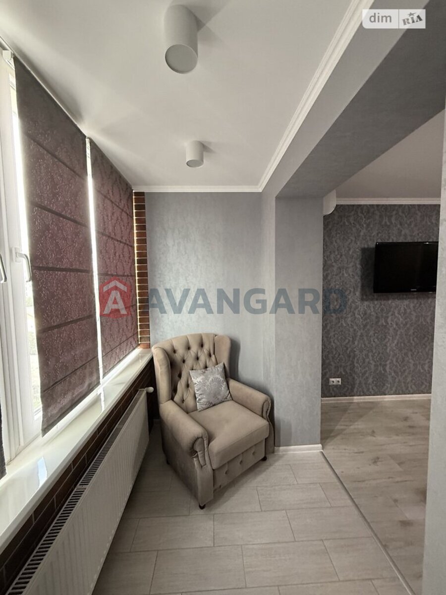 1 . , 46/22/13 . ., 8/12   18