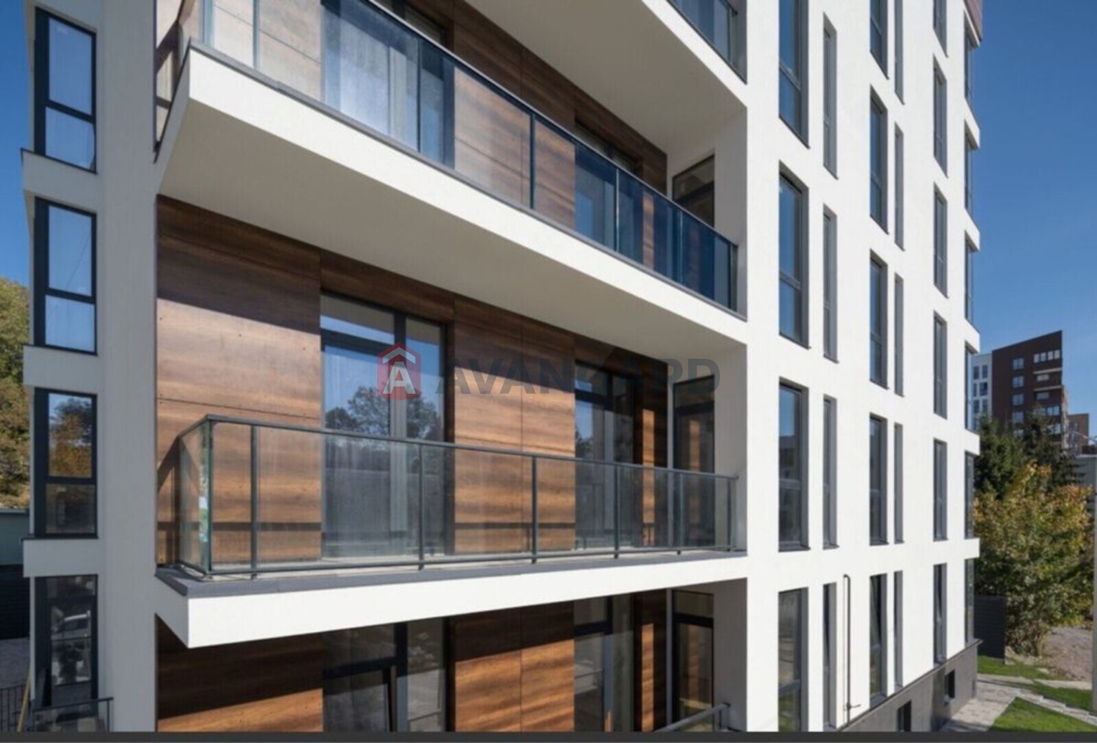 2 ��. ��������, 85/-/40 ��. �., 3/5 ������ ���� 14