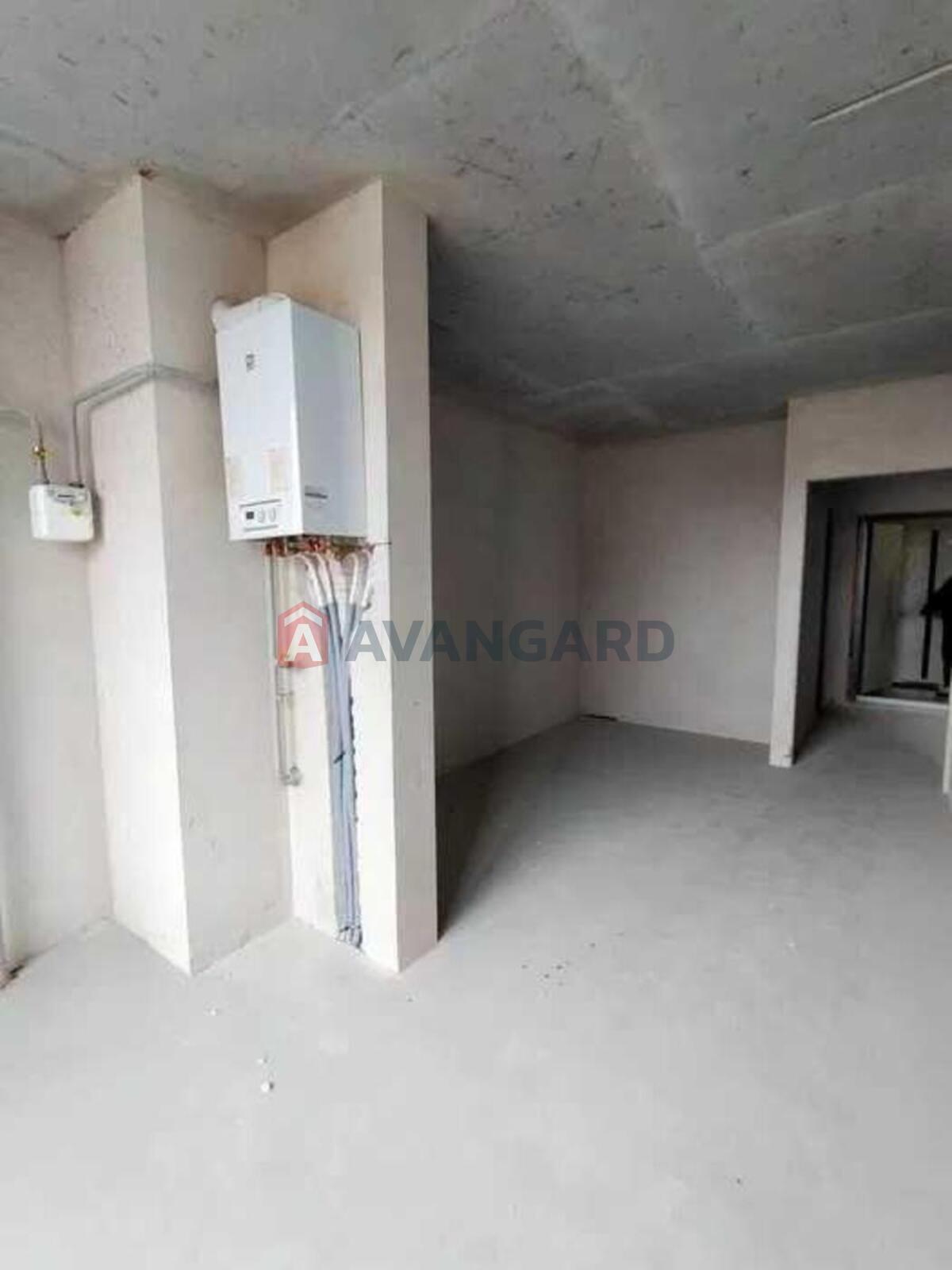 1 ��. ��������, 48/-/17 ��. �., 9/10 ������ ���� 8