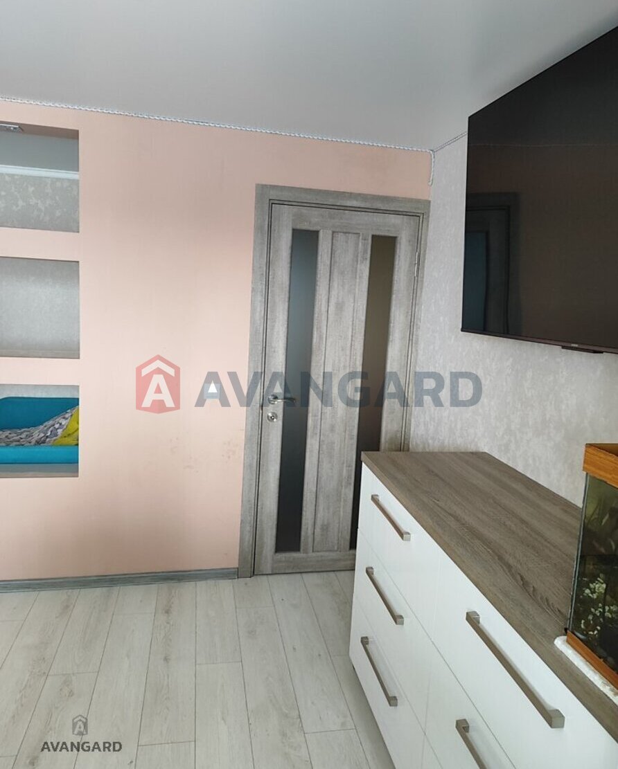 1 ����. ��������, 36/20/6 ��. �., 8/9 ���� ���� 12