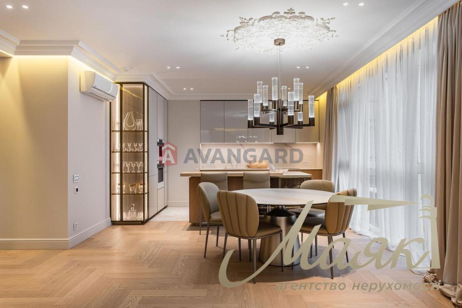 3 ��. ��������, 122/60/40 ��. �., 12/24 ������ ���� 7